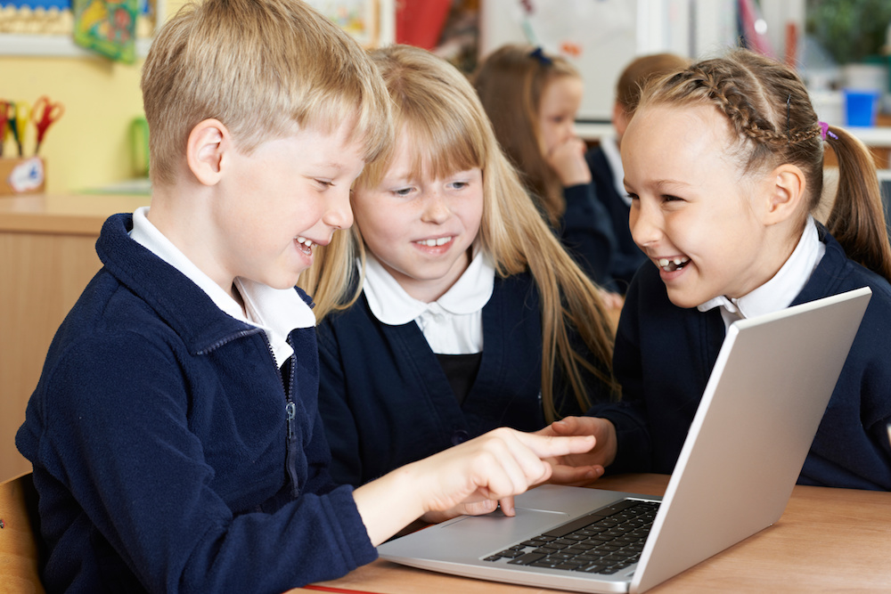 students using computer