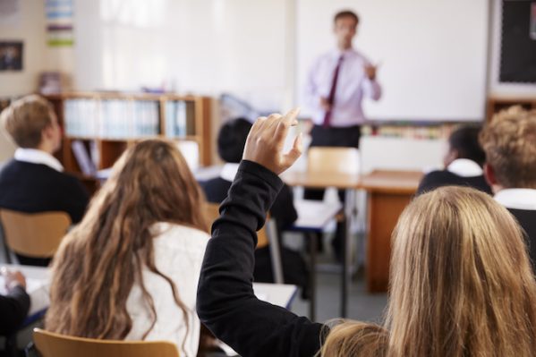 24 banned QLD teachers pose "unacceptable risk" to students. 1 science teacher gets 4-year ban for grooming teenage girl...
