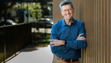 Leading educator and wellbeing advocate Steve Francis